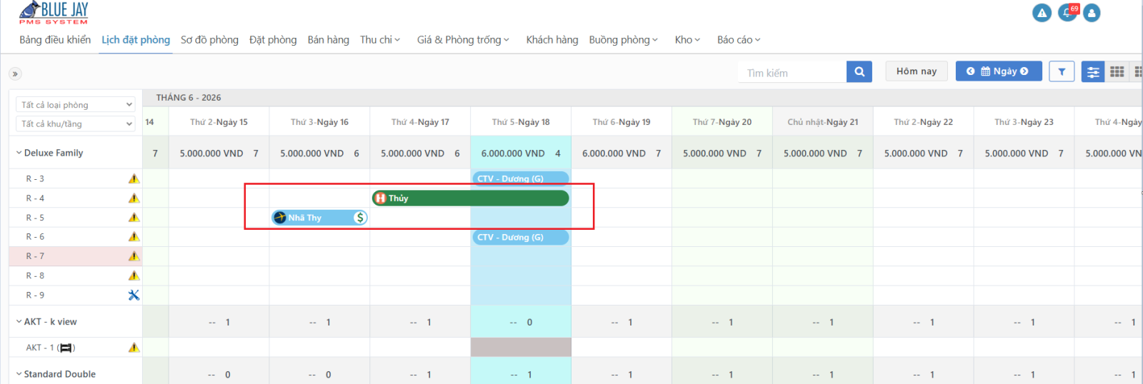 Giao diện Lịch đặt phòng với các booking từ OTA